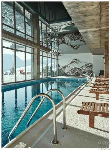 Crystal Deluxe, Four Seasons F2, New Gudauri Apartment Exterior photo